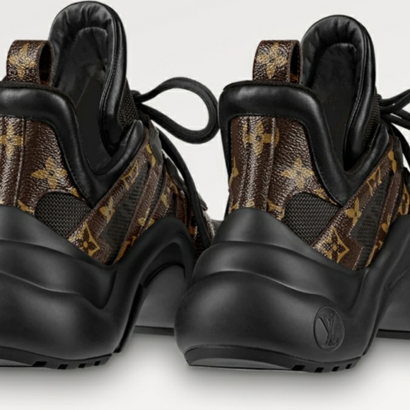 Louis Vuitton Archlight Trainer Monogram Black - Picture 2 of 13